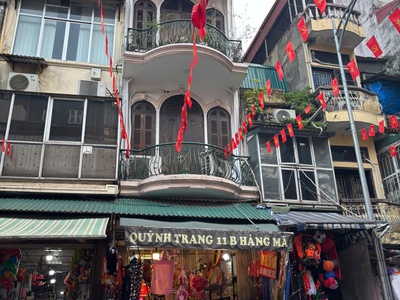 42 tỷ-Mặt phố Hàng Mã, 45m2, 4 tầng, mặt tiền đẹp, vị trí hiếm, vỉa hè, kinh doanh sầm uất ngày đêm 1