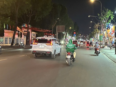 Ngộp rất gấp bán nhà mtkd thống nhất 94m2 ngang 4m 6 lầu mái thái ngay bv nhỉnh 15 tỷ. 2