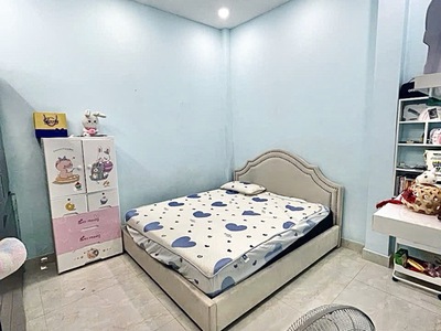 Bán nhà  nguyễn thị búp ptch , q.12. dt 70m2, 3 tầng, 4pn,nhỉnh 5 tỷ 4
