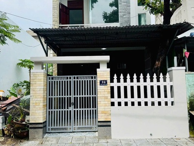 Nhà 2 tầng 2 mê đúc kiên cố mặt tiền phú xuân 5, liên chiểu đà nẵng 1