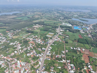 Đất nền 120m   shr nhựa 12m vị  gần cụm cn dong in 6000 công nhân chỉ 980 triệu 2