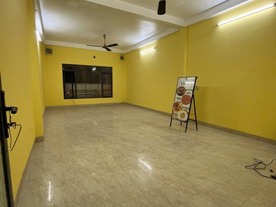 Cho thuê phòng tại cổng chào kđt hinode royal park   mặt đường 1