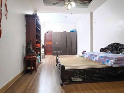 Giá chỉ 11 tỷ nhà siêu đẹp ô tô đỗ cửa 2 mặt ngõ gần hồ, gần phố bùi xương trạch 2