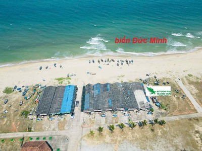 Bán vườn 1000mv đất biển đức minh mộ đức, có 200tc, đường 14m giá 3.2 tỷ tl 0