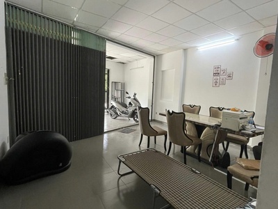 Bán nhà cấp 4, 1 đời chủ, hxh 5m chánh hưng, giao phạm hùng, 6,3x19m, sổ a4, 12,2 tỷ  tl 0