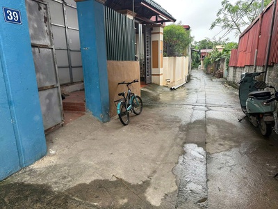 72m nhà mái bằng có gác xếp.  ngọc tảo- phúc thọ- khu vực tiềm năng .giao thông thuận tiện chỉ vài 1