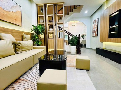 Bán nhà nguyễn khang cầu giấy ngõ nông gần phố vị trí siêu đẹp 40m 5 tầng 13,7 tỷ 1