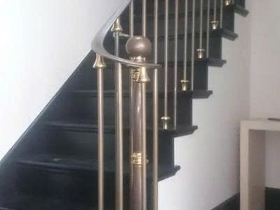 Cầu thang inox 0
