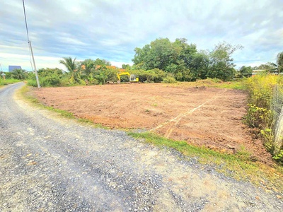 1000m2 đất cây phù hợp lên thổ cư 750tr gần bên 2 trường học Phước Hòa 2