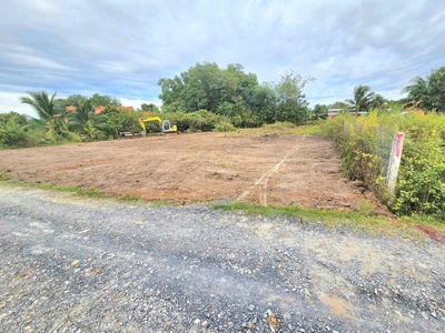 1000m2 đất cây phù hợp lên thổ cư 750tr gần bên 2 trường học Phước Hòa 1