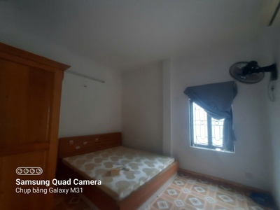 Cần bán đất tặng nhà 3,5 tầng tại đầu phố dương văn bé, vị trí siêu hiếm trung tâm quận hai bà 3