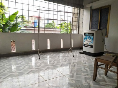 Cho thuênha riêng trong ngõ Thiê  Lôi , Lê Chân . Ô tô vào tận sân , có đồ 4