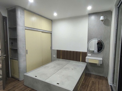 Chính chủ cần bán nhà tt đống đa 5 tầng 3 ngủ giá 5.x tỷ có tl 2