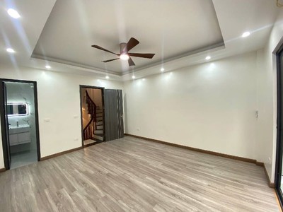 Quá Hiếm Chùa Quỳnh-Nhà Mới-Sát Phố-Yên Tĩnh-Ở Sướng-36m2-5 Tầng-Nhỉnh 7 tỷ 0