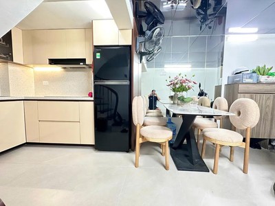 Khương trung 25m 5 tầng mt 3.3m 6.39 tỷ thanh xuân khương trung 25m 5 tầng mt 1