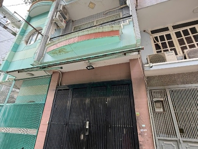 Nhà hẻm 2 ôtô tránh nhau dương bá trạc p. chánh hưng. giá 9,8 tỷ tl 0