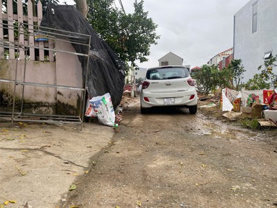 Trả trước 500 triệu sở hữu lô đất 50m full thổ cư tại tổ 9 quang minh, mê linh.ô tô vào đất. 4