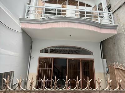 Nhà 2 tầng hẻm dương bá trạc ngay chợ rạch ông p.chánh hưng. giá 4tỷ tl 1