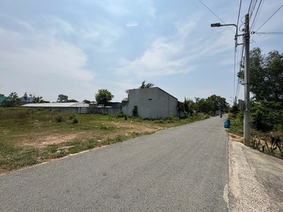 Bán nhanh lô đất vị trí đẹp xã phú an, thành phố bến cát, bình dương - gần dt744 vô 200m 2