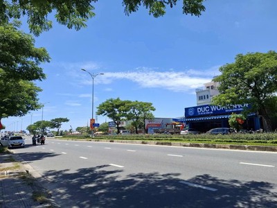 Bán dãy trọ dòng tiền ổn định đường 7m5 thông thẳng trục võ chí công giá chỉ 5 tỷ x tl 1