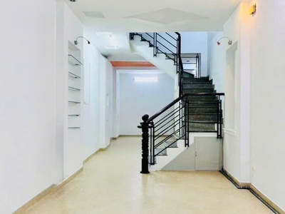 Nhà đẹp khu vip tân bình   gần nhà ga t3   lê văn huân   3 tầng   dts 115.7m  - giá 7.92 tỷ. 4