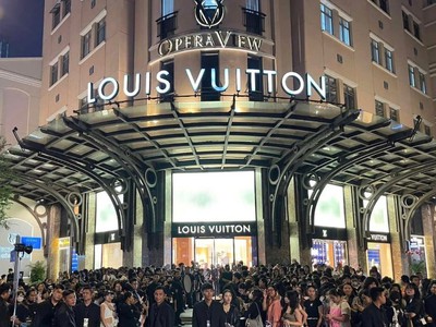 Linhhk có mặt bằng lô góc hoàn kiếm, mt 15m phù hợp xây dựng thương hiệu 2