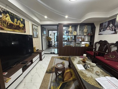 Bán nhà phố vũ tông phan-38m 5tầng 4m mặt tiền gần phố, trường, chợ- giá 10,3 tỷ 0