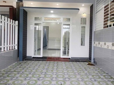 Chính chủ bán nhà cấp 4 - Dt 5x20m - Gần chợ đầu mối bình điền bình chánh 3