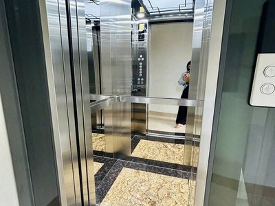 Giá tốtmặt phố trương công giai 40m 6t thang máy, kd khủng, 20 tỷ 4
