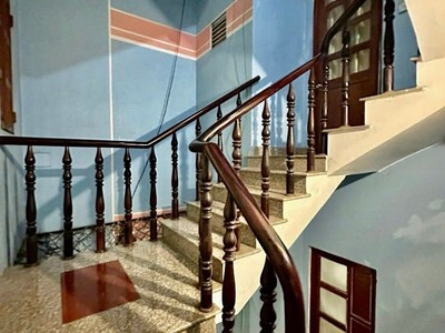 Nhà hxh nguyễn văn dung 80m  5 tầng   hx tải thông   giá 8tỷ9  tl 2