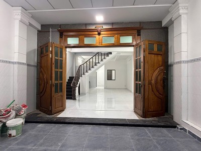 Bán nhà đường man thiện, hiệp phú, q9, tp hcm. dt 93m2, 2 tầng, 4pn. sổ hồng chính chủ. giá 9.1 tỷ. 0