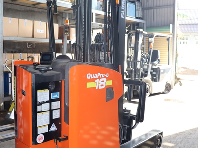 4 TIÊU CHÍ Vàng lựa chọn xe nâng kẹp giấy 0