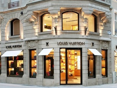 Linhhk có mặt bằng lô góc hoàn kiếm, mt 15m phù hợp xây dựng thương hiệu 0