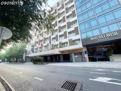 Hiếm bán - dòng tiền 1 tỷ/ năm - bán nhà mặt tiền đ. lê thánh tôn, q1 0