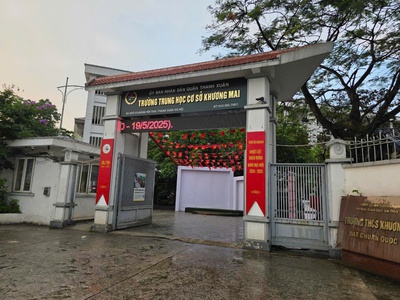 Chính chủ bán nhà trục chính đường Lạc Hồng, khương Đình, Thanh Xuân ngay cổng trường học 0