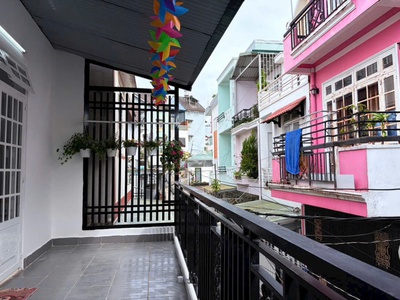 Bán nhà sổ riêng gần trung tâm đà lạt giá 5,2 tỷ thương lượng 0