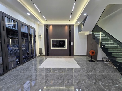 Nhà đẹp 3 tầng   trần xuân soạn, quận 7   chỉ 6.25 tỷ   full nội thất ở ngay 1