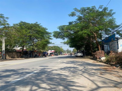 Cc gửi bán 76m tổ 10 quang minh,mt 5m,ô tô tránh, trục kinh doanh,gần trường,chợ 3