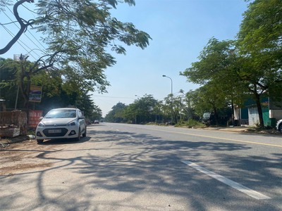 Cc gửi bán 76m tổ 10 quang minh,mt 5m,ô tô tránh, trục kinh doanh,gần trường,chợ 0