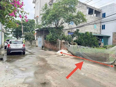 Buôn bán vỡ nợ nên tôi cần tiền bán gấp mảnh đất rẻ hơn so với thị trường 300tr 0