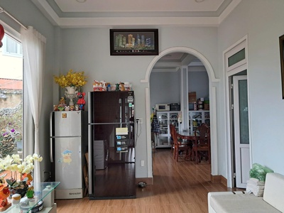 Cho thuê villa sân vườn khe sanh p10 đà lạt - 3pn, nội thất cao cấp, sân đậu ô tô 2