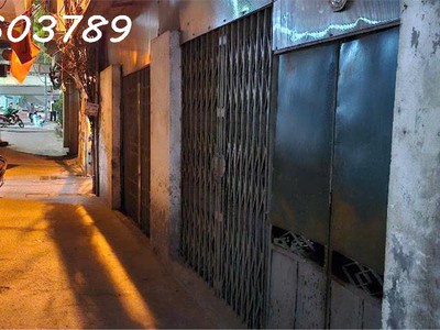 Bán nhà đất 196m    mặt tiền 8.6m   1 tầng   trần khát chân   giá 39.9 tỷ 2