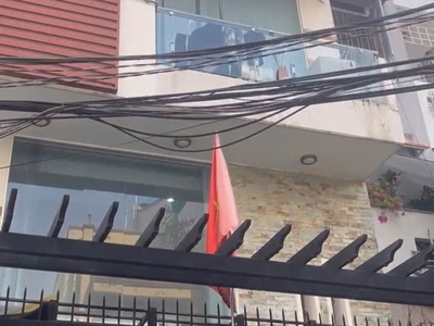 Chính chủ định cư nước ngoài cần bán căn nhà tại đường cách mạng t8, phường 11, quận 3, hcm 0