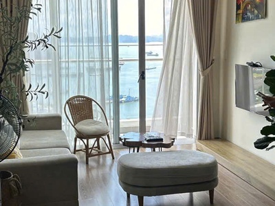 Cho thuê căn hộ cao cấp 2n1k view biển the sapphire mansions hạ long 1