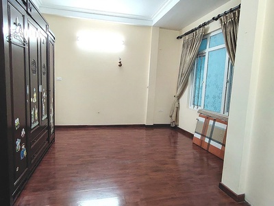 Bán nhà mặt phố trần hưng đạo, 50m2, 5 tầng, mặt tiền 5m, 50 tỷ, vỉa hè rộng, dòng tiền 60tr/tháng 2