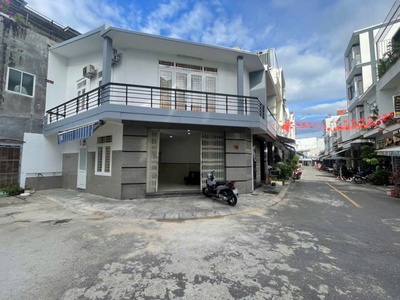 Hạ giá bán nhanh 5tỷ350 triệu.v  dt đất: 42m   ngang 4m   dt sàn sử dụng: 97m  chỉ 5tỷ 350 0