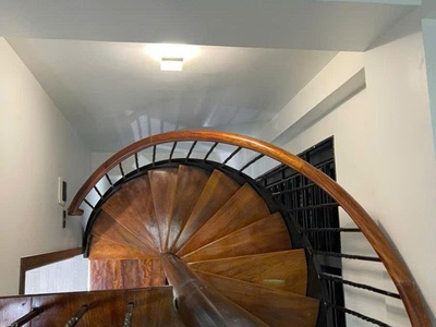 Bán căn đống đa 4 tầng 20m gần phố - 2 mặt ngõ ô tô - kinh doanh - 40 ra mặt phố - nhà đẹp 1