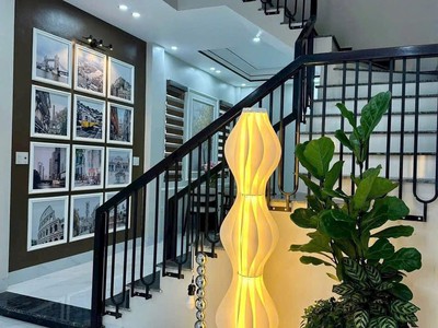 Bán nhà 4 tầng căn góc ngõ phố Nguyễn Hữu Cầu, ph Ngọc Châu, TP HD, 4 ngủ, đường to 3