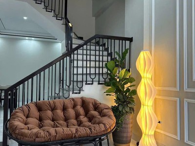 Bán nhà 4 tầng căn góc ngõ phố Nguyễn Hữu Cầu, ph Ngọc Châu, TP HD, 4 ngủ, đường to 7