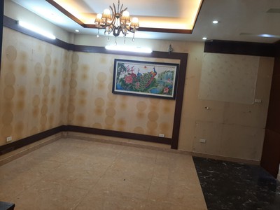 Cho thuê chung cư N09 Trung Kính, 105m, 2 phòng ngủ, đồ cơ bản 14 triệu 0